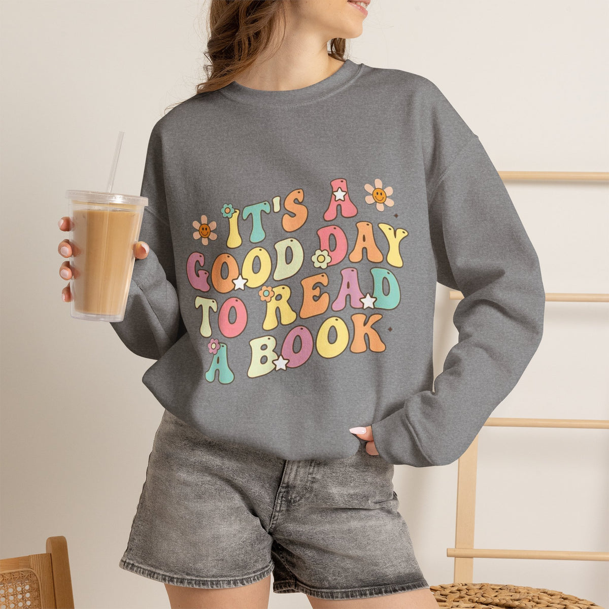 ORVIAN — Good Day to Read a Book Crewneck, Retro Floral Book Lover Sweatshirt Unisex Heavy Blend