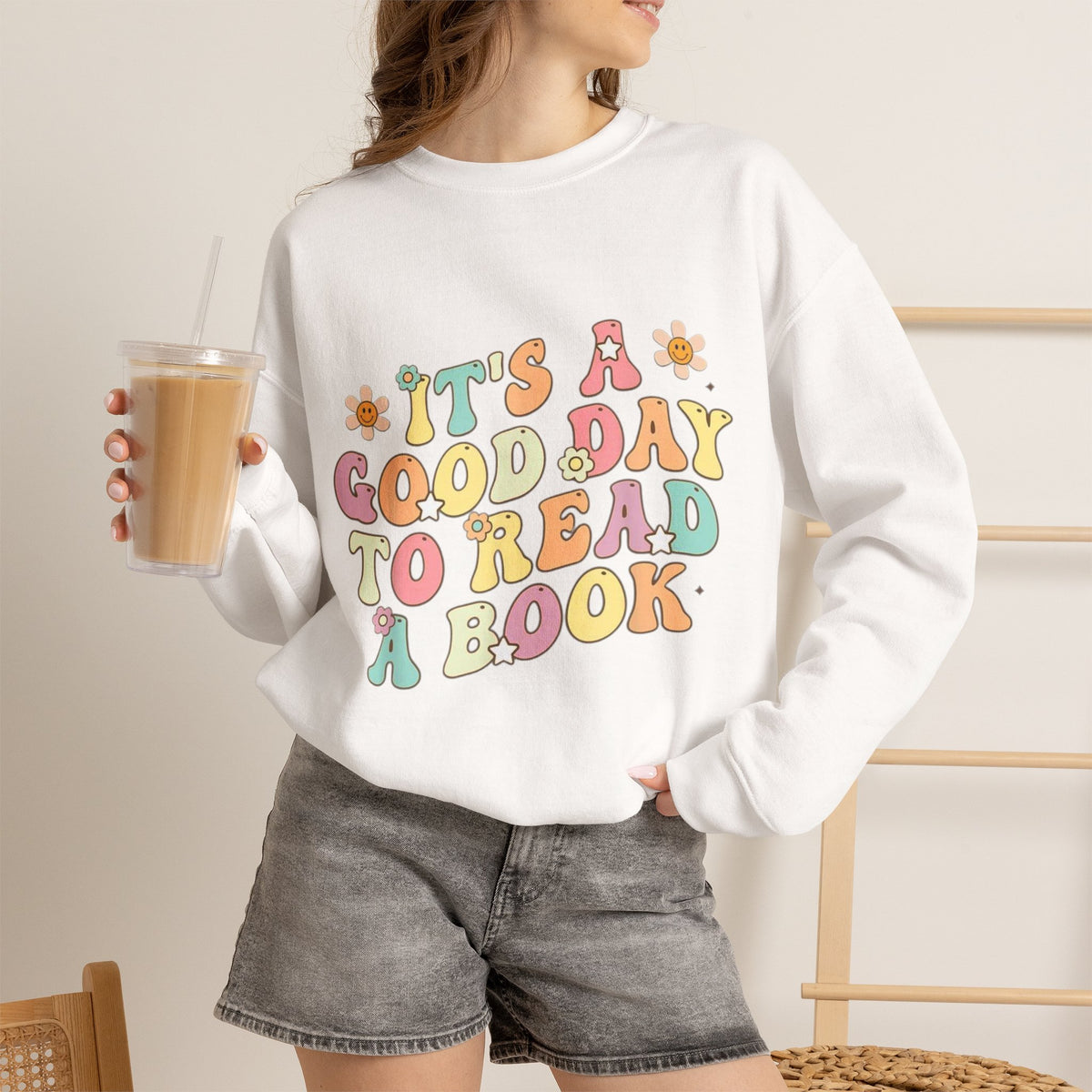 ORVIAN — Good Day to Read a Book Crewneck, Retro Floral Book Lover Sweatshirt Unisex Heavy Blend
